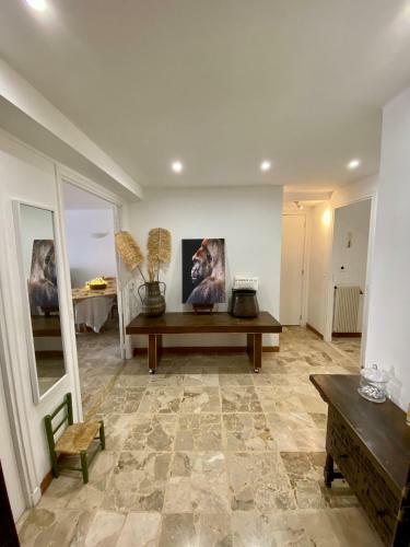 Apartamento Superbe 3p En Plein Coeur D?antibes