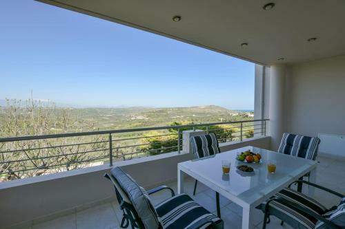 Blue Sky Villa In Crete