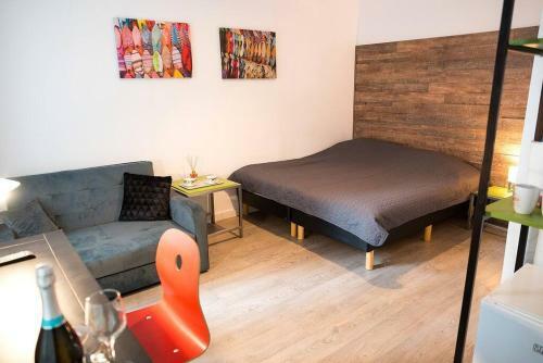 Ultra Central Bohemian Apartment 2
