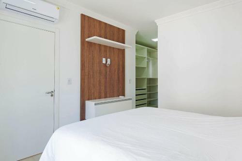 3 Quartos Em Canela - Decorado E Equipado Em Bairro Tranquilo