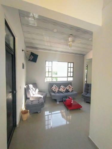 Casa Roja Llano Del Pozo
