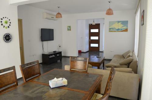 Fleur De Mer Villa In Hi-tech Style