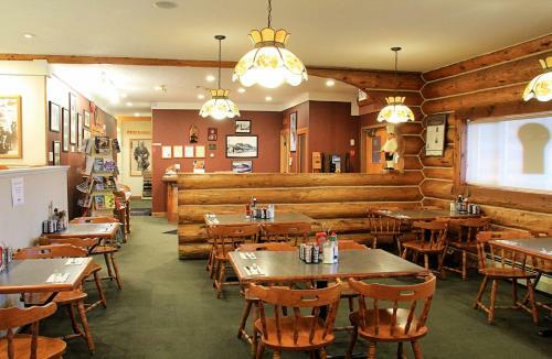 Cariboo Lodge