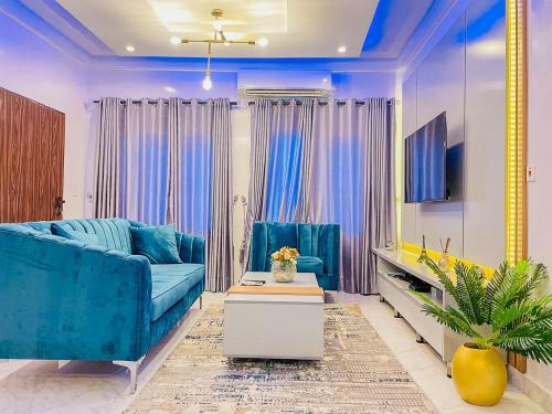 Exquisite 2 Bedroom Serviced Apartment Lekki Phase 1