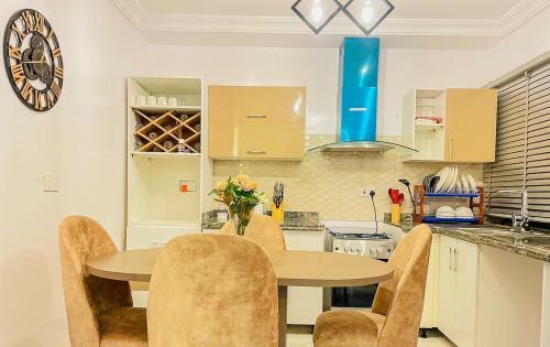 Exquisite 2 Bedroom Serviced Apartment Lekki Phase 1