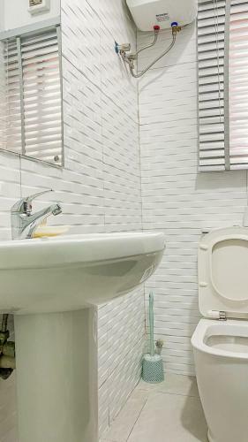 Exquisite 2 Bedroom Serviced Apartment Lekki Phase 1