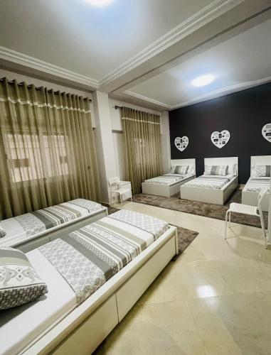 Charming New Large Luxurious Apartment.