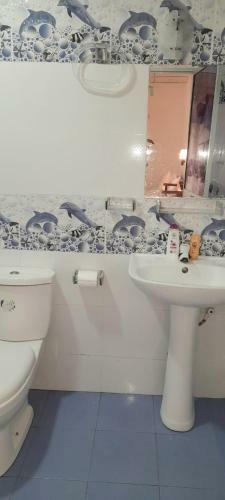 Hostal Batu's Safari Villa