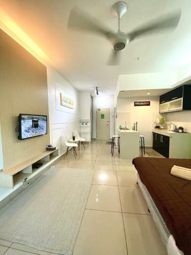 Private Studio Viana Court Service Apartment 3