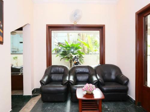 Apartamento Karthika Residency