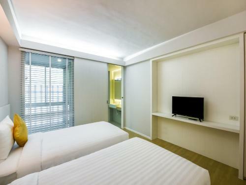 Kitzio House Hotel Huai Kwang