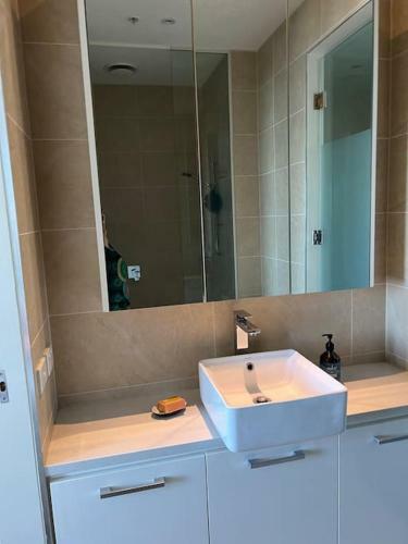 Lovely 2-bedroom Apartment, Breathtaking View!