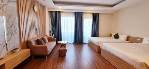 Apartamento C?n H? Du L?ch Quy Nh?n