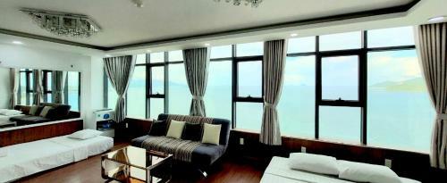 Royal Cara Apartment