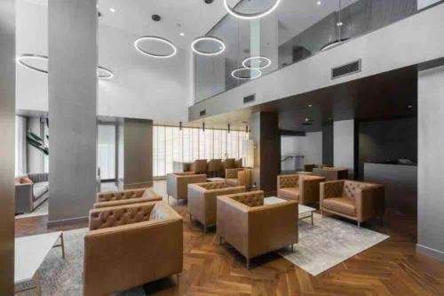Apartamento Modern 1 Bdr Suite&pool/jacuzzi/gym/freeparking