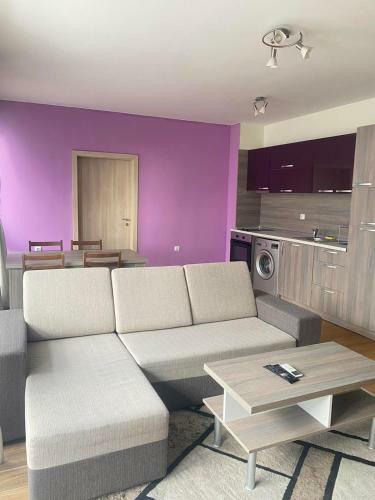 Luxury Apartment - Including Underground Parking