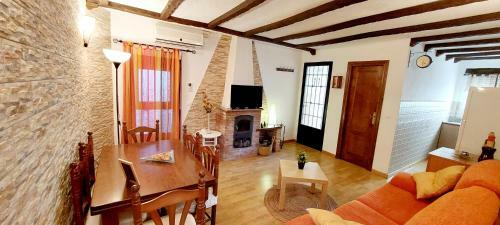 La Casita De Benatae El Conserje