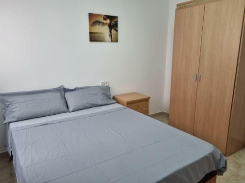 Apartamento Piso Amplio Con Todas Las Comodidades