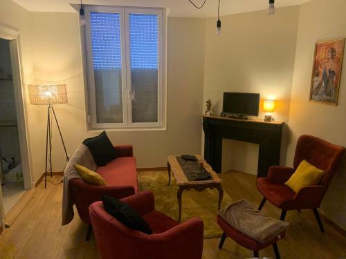 Apartamento Ay Central
