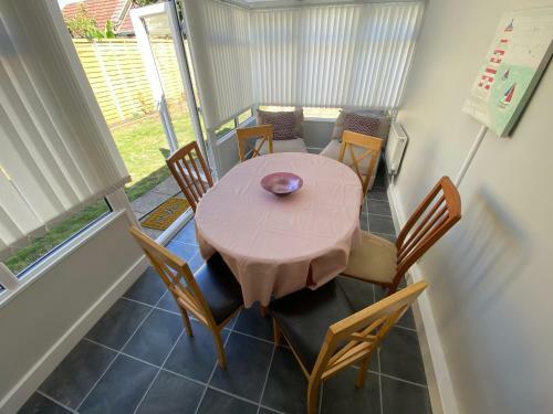3 Bedroom House In Bournemouth