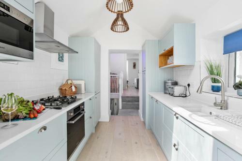 The Captain's Cottage, Brixham