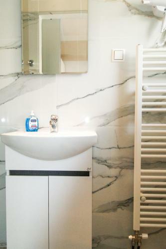 My Oneiro Apartments