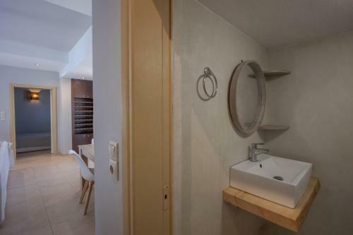 Vicus Port Side Apartment By Estia