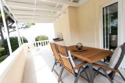 Luxury Mantinela Apartment