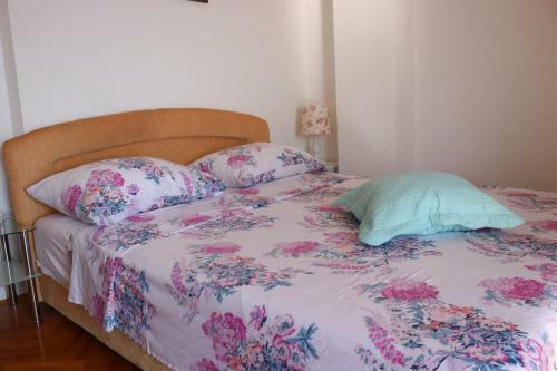 Apartment Or Room With Sea View