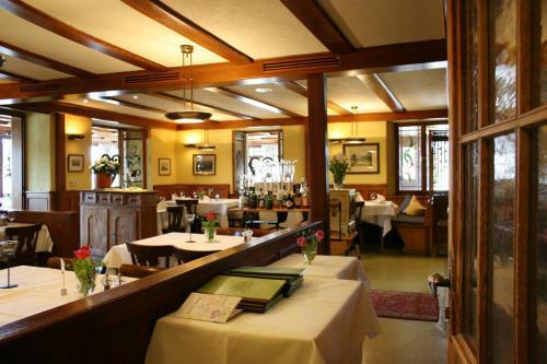Hostal Hotel Adler B�rental