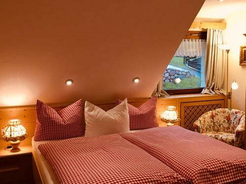 Hostal Hotel-pension Kr�utle