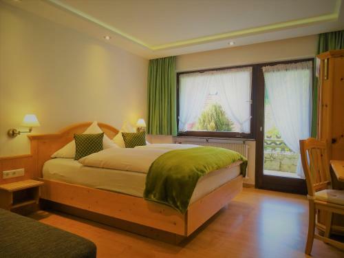Hostal Hotel-pension Kr�utle