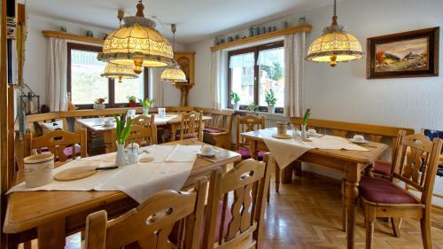 Hostal Hotel-pension Kr�utle