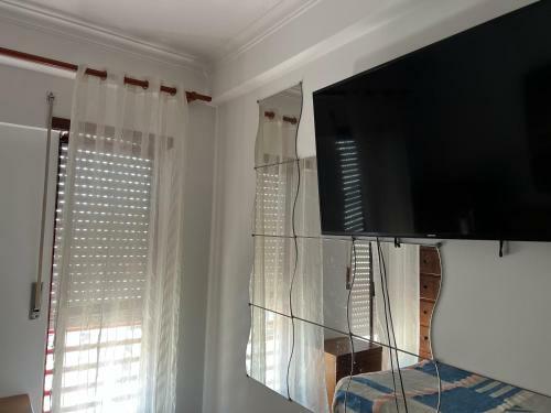 Quarto Com Casa De Banho Privada