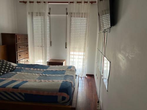 Quarto Com Casa De Banho Privada
