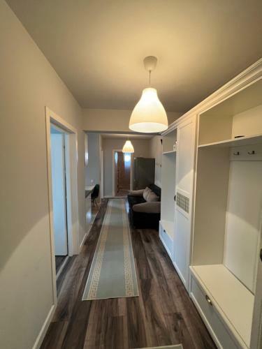 Apartament Spatios, Mobilat Si Utilat Complet