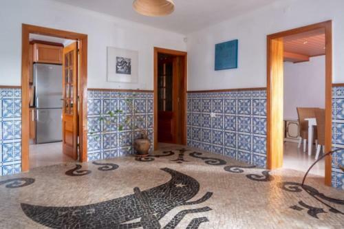 Villa Capela Beach House In Caparica