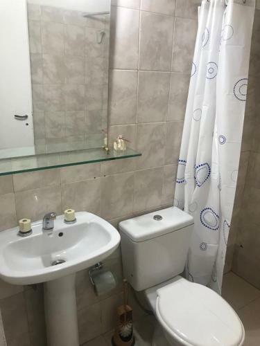 Apartamento Amplio Departamento En El Centro De El Calafate!