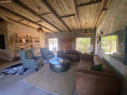 Mohlape Lodge