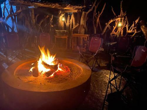 Mohlape Lodge