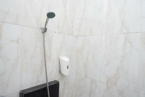 Urbanview Hotel Artama Simpang Lima