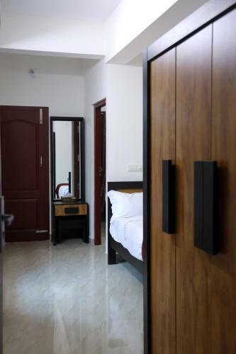 Hotel Nidhi Residency