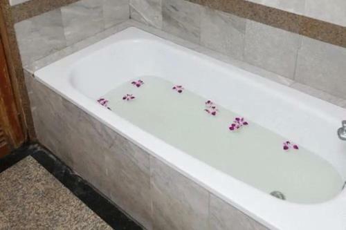13 Coins Bang Yai Hotel