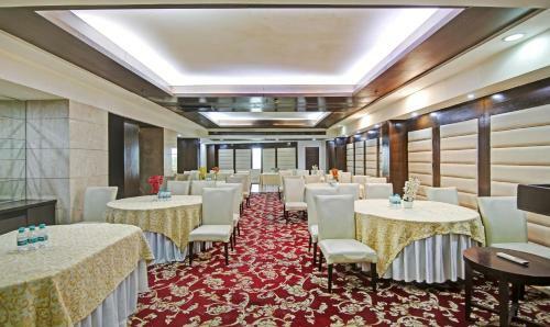 Treebo Tryst Hotel Corus