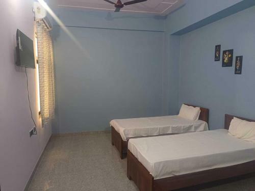 Hotel Oyo 90808 Nehra Tower