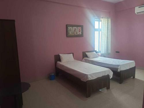 Hotel Oyo 90808 Nehra Tower