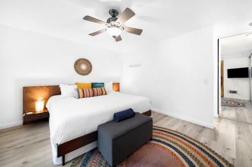 Golden Poppy Beach Cottage