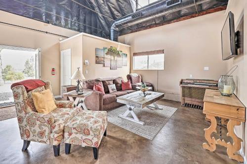 Cozy Temecula Abode With Patio - Near Wineries!
