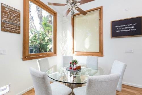 Villa Culver City �4045 Jackson