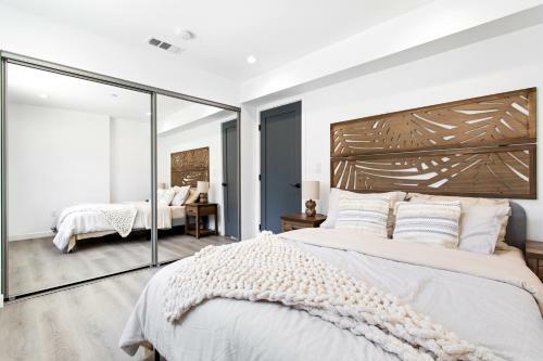 Luxury Hollywood 5 Bed Townhouse